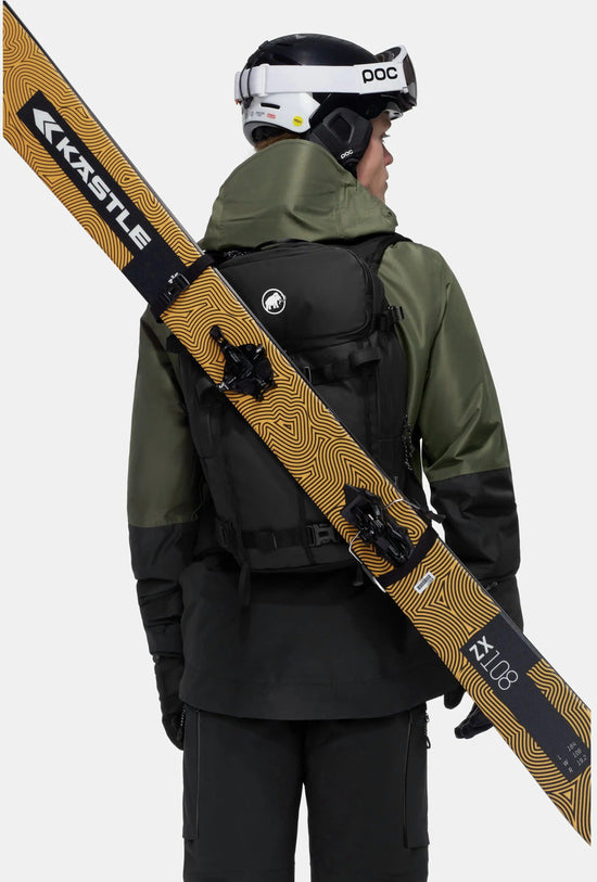 Nirvana 28L Backpack - Black