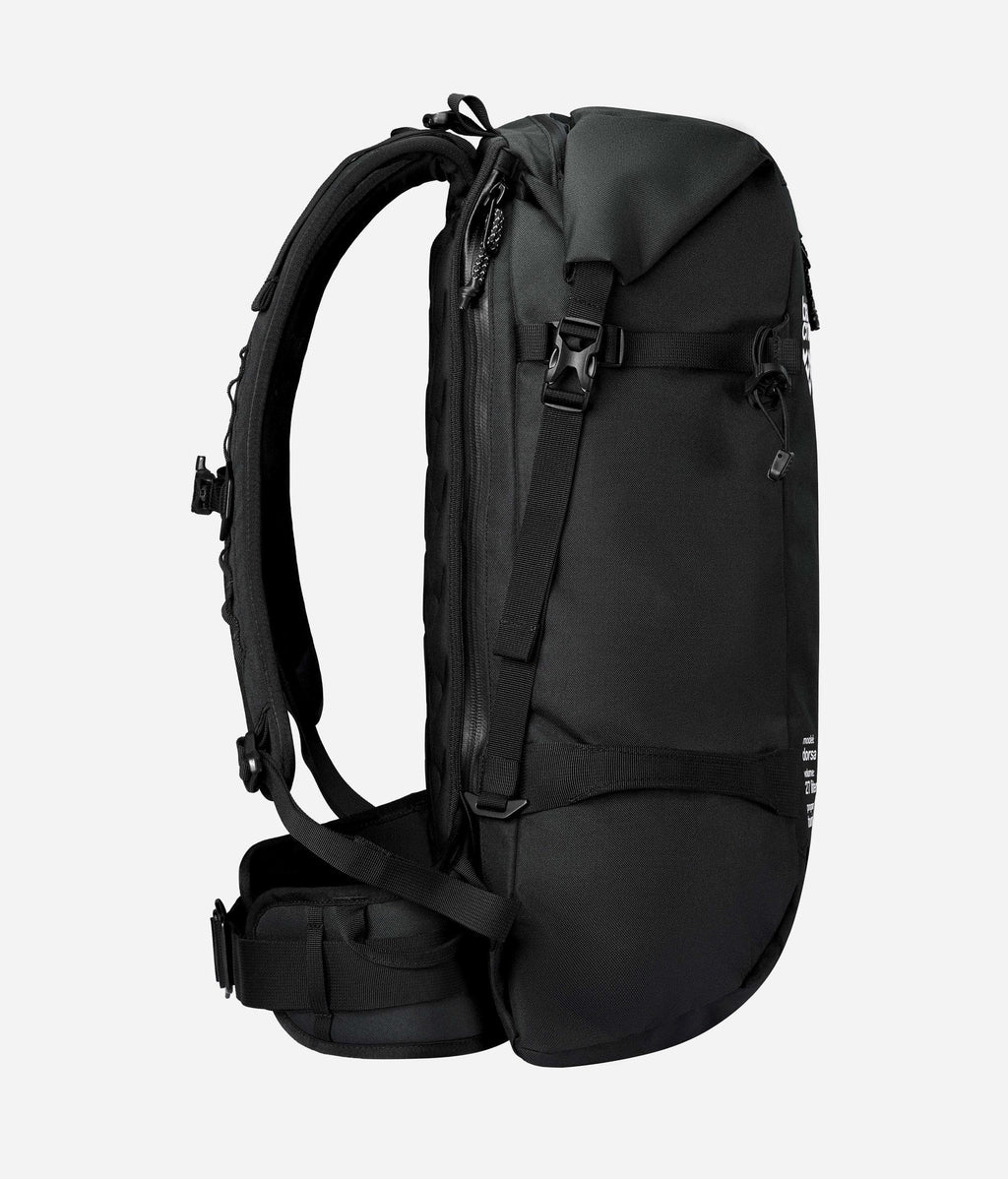 Dorsa 27L Backpack - Black / White