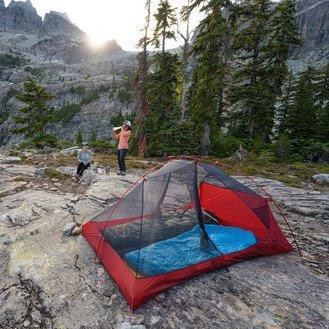 FreeLite™ 2-Person Ultralight Backpacking Tent – Green