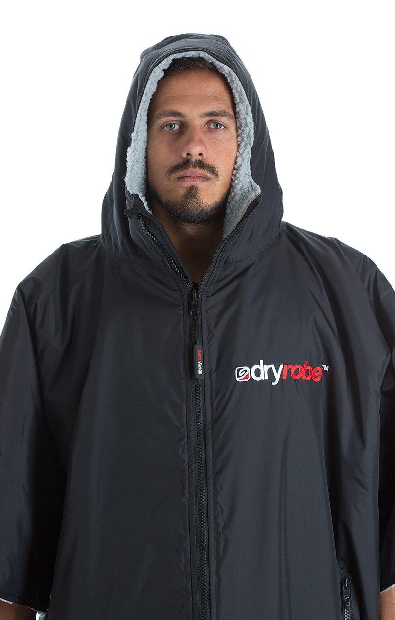 Advance Short Sleeve Dry Robe - Black/Grey