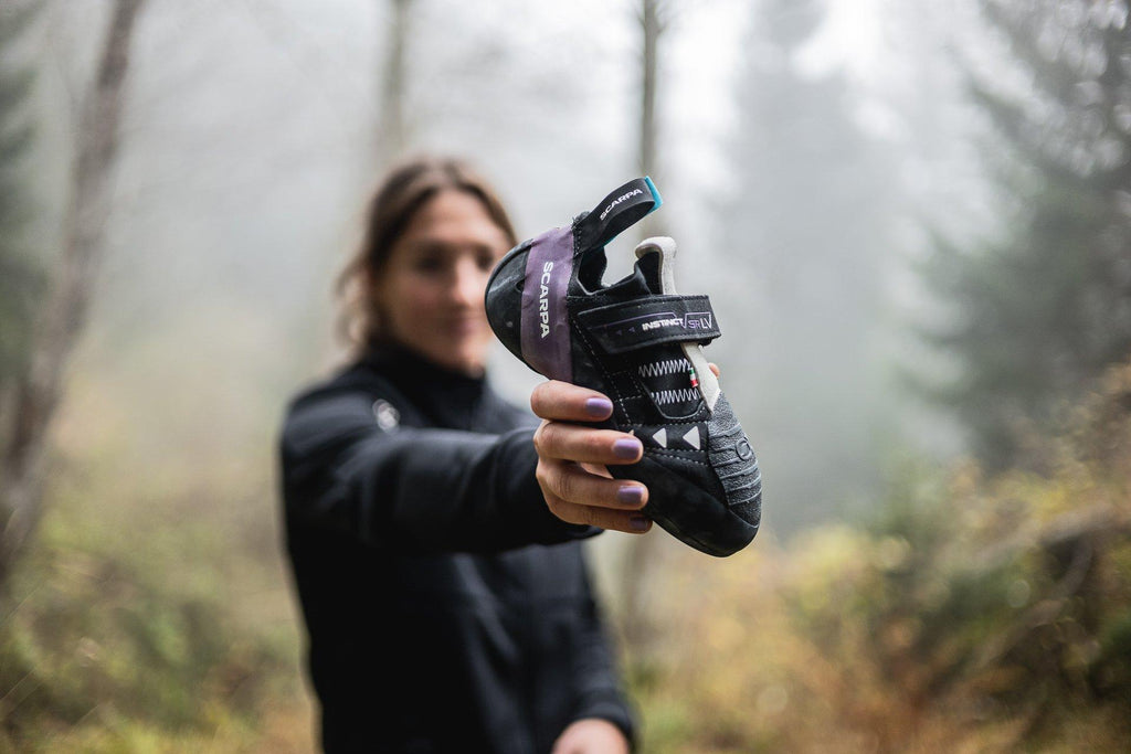 Unisex Instinct VS-R LV Climbing Shoes - Black