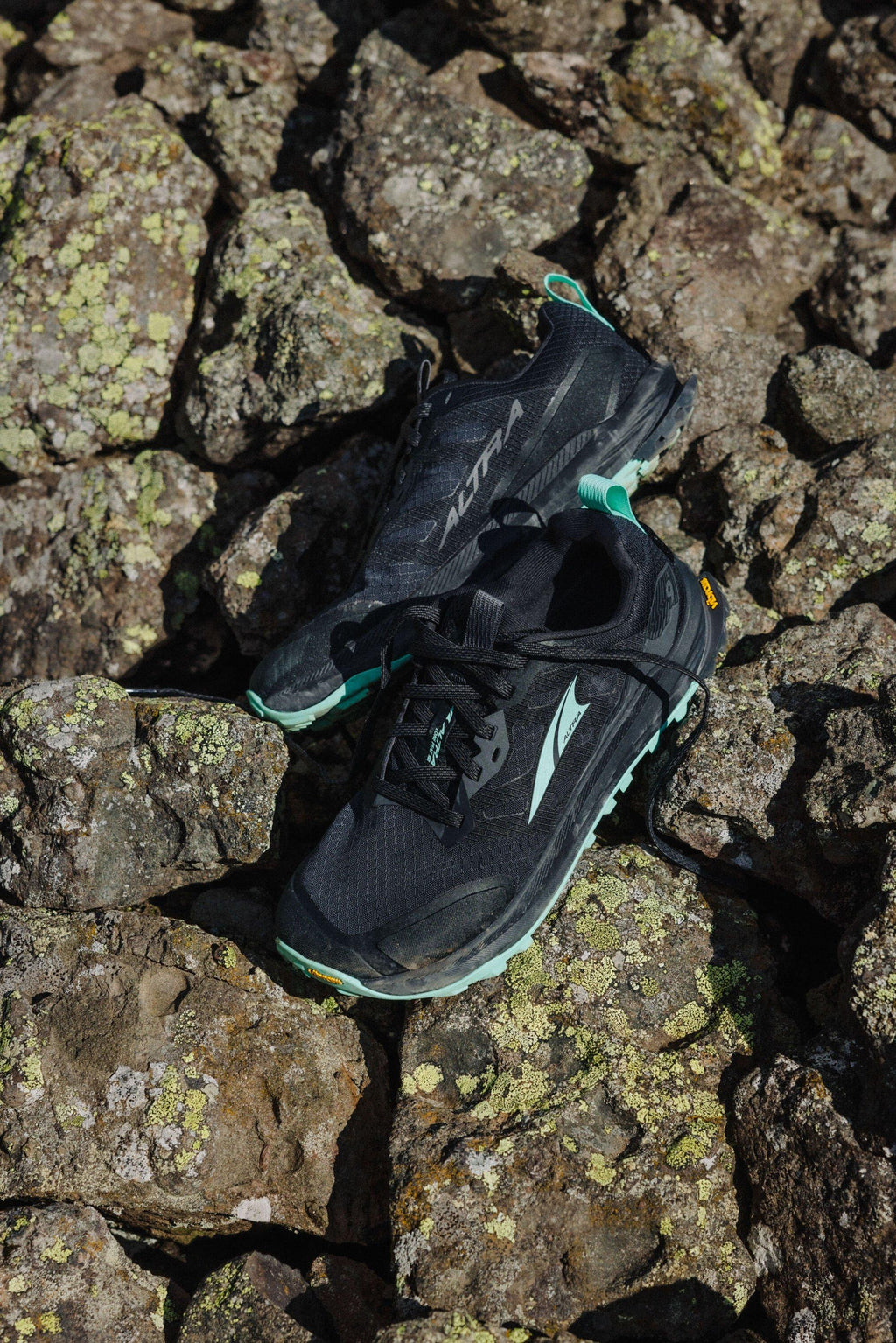 Women's Lone Peak 9+ - Black/ Teal