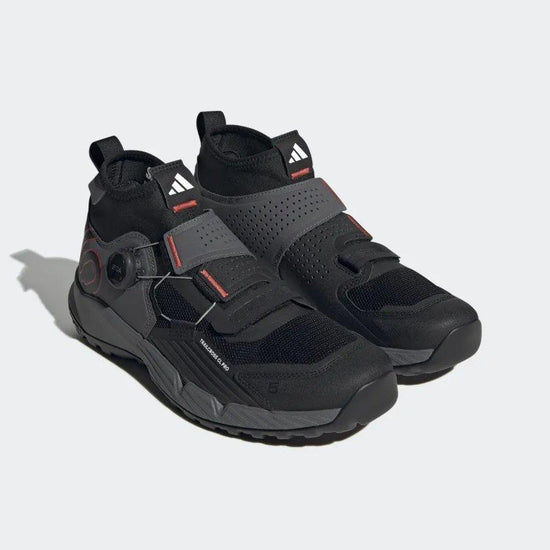 Men's Trailcross Pro Clip-In - Grey Five / Core Black / Red